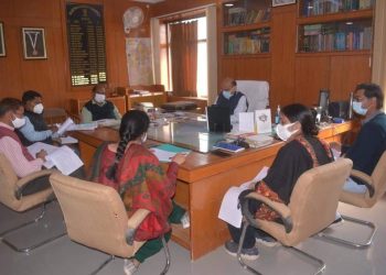 स्थानीय निधि अंकेक्षण विभाग की बैठक आयोजित