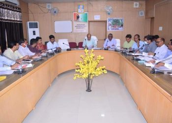 आवश्यक सेवाओं संबंधी साप्ताहिक बैठक आयोजित