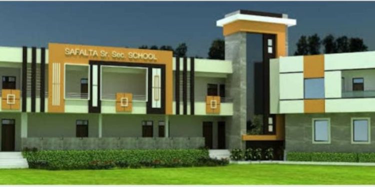 सफलता इंग्लिश स्कूल की गतिविधियों व् क्रियाकलापों एवं  बच्चों को इंग्लिश स्पीकिंग  सिखाने के तरीकों से अभिभावक लगातार हो रहे हें प्रभावित,