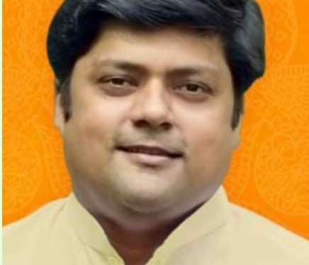 विद्यार्थी परिषद की जीत पर राजे व सिंह नें व्यक्त की प्रसन्नता, दी बधाई