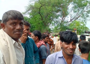 मुख्य सचिव से मिले सिंघवी, रेस्क्यू के लिए भेजा हेलीकॉप्टर