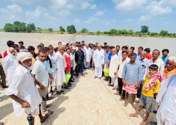 विधायक सिंघवी का बाढ़ क्षेत्रो का दौरा जारी