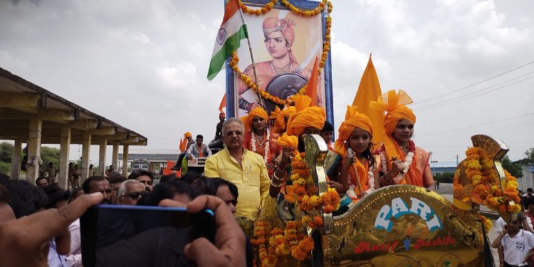 विधायक सिंघवी ने किया शोभायात्रा का स्वागत