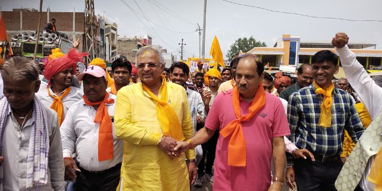 छबड़ा में आज लोधा समाज द्वारा निकाली गई भव्य शोभायात्रा में उमड़ा जनसैलाब