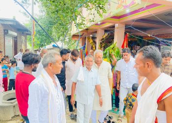 छबड़ा विधायक व पूर्व मंत्री प्रतापसिंह सिंघवी ने आज छबडा के ग्राम झरखेडी में पंचायत स्तरीय ग्रामीण ओलंपिक खेल प्रतियोगिता के तहत आयोजित प्रतियोगिता का समापन किया