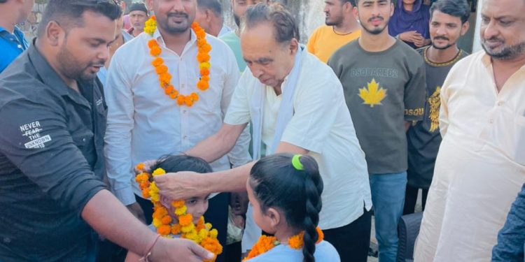 छबड़ा नगरपालिका के पार्षद राजमोहम्मद ने बताया हे कि वार्ड में पानी की व्यवस्था कराई गई