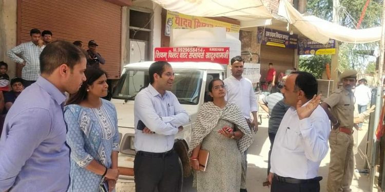 जिला कलेक्टर व एसपी ने खाटूश्यामजी मेले की व्यवस्थाओं का लिया जायजा,  पलसाना पंचायत समिति व सीएचसी का किया निरीक्षण