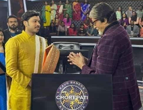 पुष्टि सम्प्रदाय के आचार्य गोस्वामी दिव्येशकुमारजी महाराज को मिला बड़ा मंच