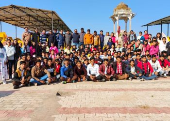 टैगोर सीनियर सैकेंडरी स्कूल से 120 छात्र छात्राओं ने किया सोरसन अभ्यारण का भ्रमण-