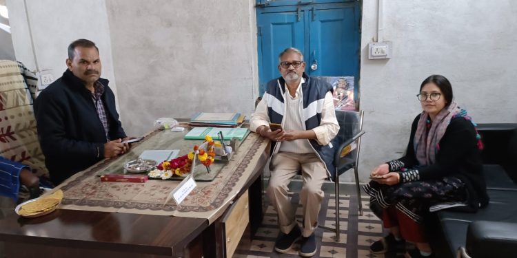 ब्लॉक रैंकिंग को लेकर सीबीईओ मीणा ने ली ऑनलाइन वीसी।