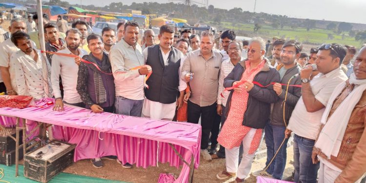 सिंघवी ने प्रसिद्व कोटडापार मेले का किया शुभारंभ