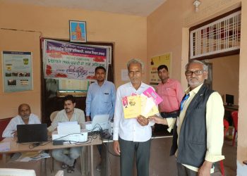 महंगाई राहत स्थाई शिविर* खोपर में अब तक 1293 लाभार्थियों को मिला मुख्यमंत्री गारण्टी कार्ड।