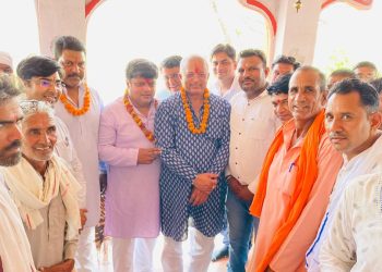 मोदी सरकार के 9 वर्ष पूर्ण होने के उपलक्ष में बारां झालावाड सांसद दुष्यंतसिंह व छबडा विधायक प्रतापसिंह सिंघवी छबडा विधानसभा क्षेत्र के जनसम्पर्क अभियान चलाया गया