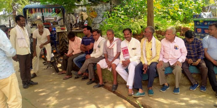 रुपसिंह लोधा सुर्यवंशी ने बताया है कि आज कोटरापार बुआखेडी पंचायत का दौरा किया ओर जनसंपर्क किया