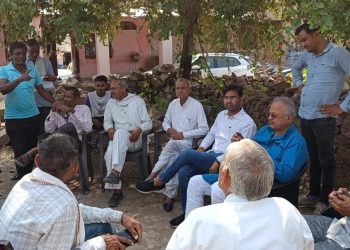 विधायक सिंघवी ने किया गांवो का दौरा, सुने ग्रामीणो के अभाव अभियोग, शोक संतृप्त परिवार को बंधाया ढ़ांढस