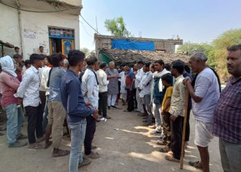 विधायक सिंघवी ने किया गांवो में जनसंपर्क, भाजपा के प़क्ष में मतदान करने की अपील की