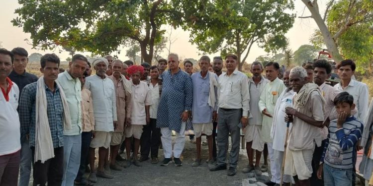 विधायक सिंघवी का जनसंपर्क लगातार जारी, भाजपा के प़क्ष में मतदान करने की अपील की