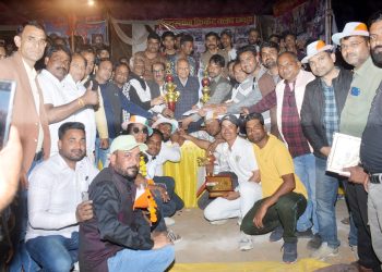 अंतिम बॉल पर जीतकर भोपाल रहा विजेता रोमांचक रहा फाइनल हिंदुस्तान क्रिकेट क्लब द्वारा आयोजित क्रिकेट प्रतियोगिता