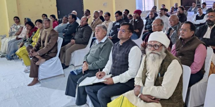 राष्ट्रीय स्वयंसेवक संघ, बारां विभाग सनातन के समक्ष चुनौतियां व हमारी भूमिका विषय पर प्रबुद्ध जन गोष्ठी संपन्न *हिंदू चिंतन का मूल सर्वे भवंतु सुखिनः – योगेंद्र