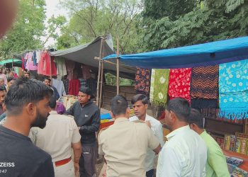 छबड़ा में थड़ी लगाने वाले मंजु नामदेव ने किया आत्मदाह का प्रयास, हिरासत में: प्रशासन पर अतिक्रमण के नाम पर बेवजह परेशान करने का लगाया आरोप