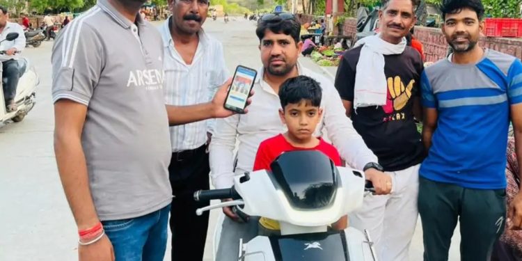 छबड़ा पालिका ने स्वच्छता पर लिया फीडबैकः स्वच्छ सर्वेक्षण 2025-26 के लिए घर-घर पहुंच रही टीम